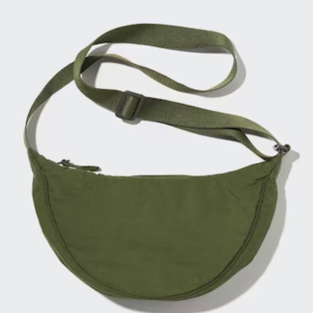 Uniqlo Round Mini Shoulder Bag